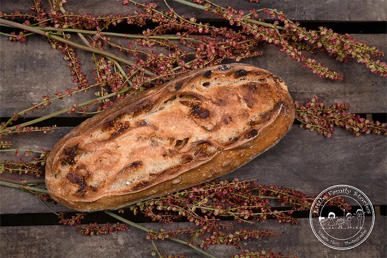 Boulangerie le Pallet pain batard aux figues